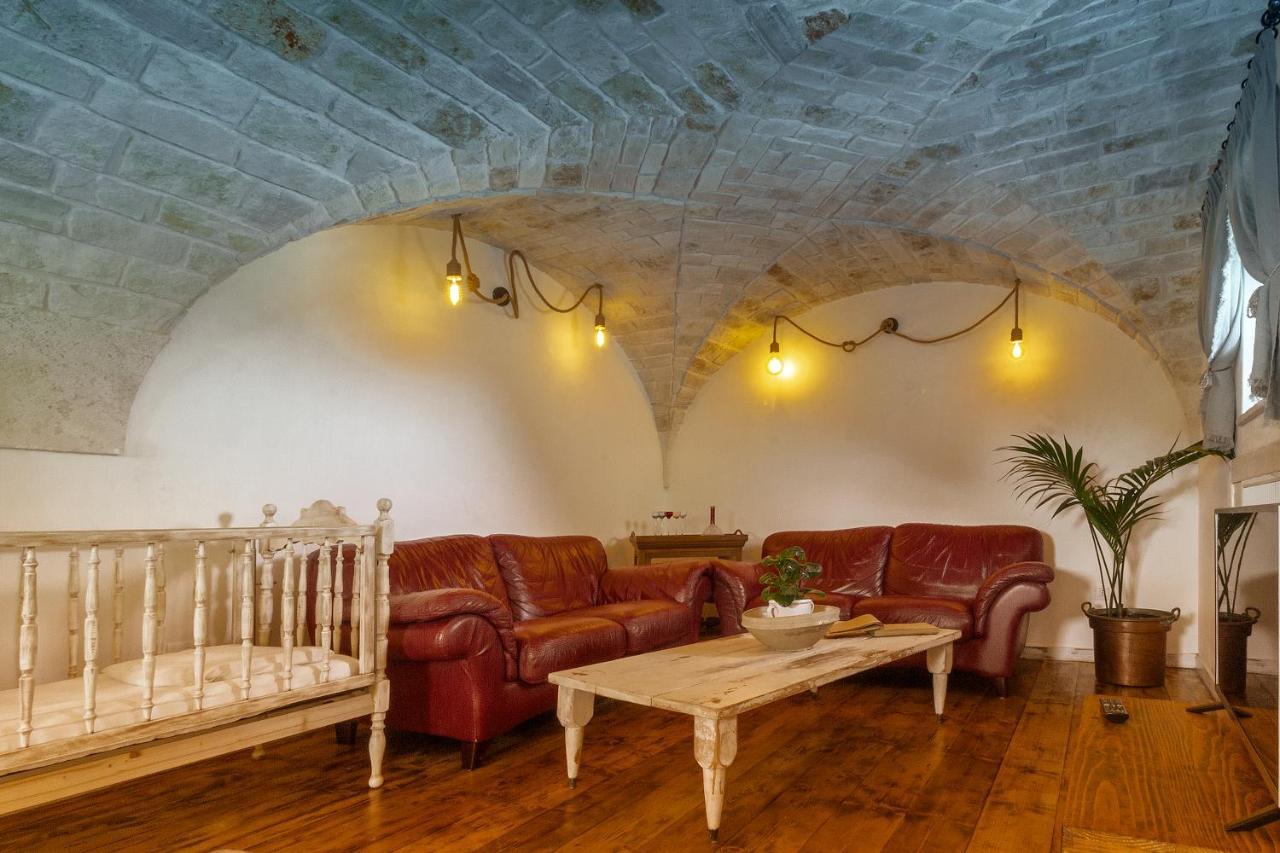 Navolte Trulli E Quiete Con Piscina Villa Locorotondo Bagian luar foto